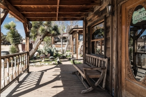Pioneertown (4)