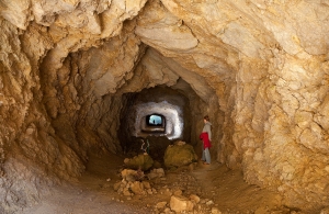 Höhle2