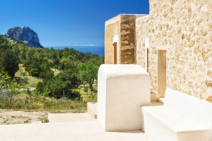 Es Vedra, alte-Finca-Cala-dHort-12