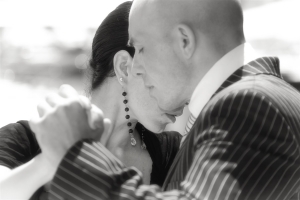 Tango (2)