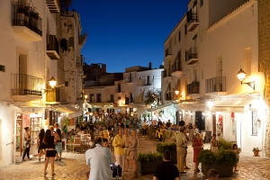 Nachtleben Dalt Vila (15)