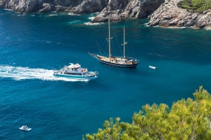 Cala Llonga (2)