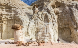 Toadstool Hoodoos (2).jpg